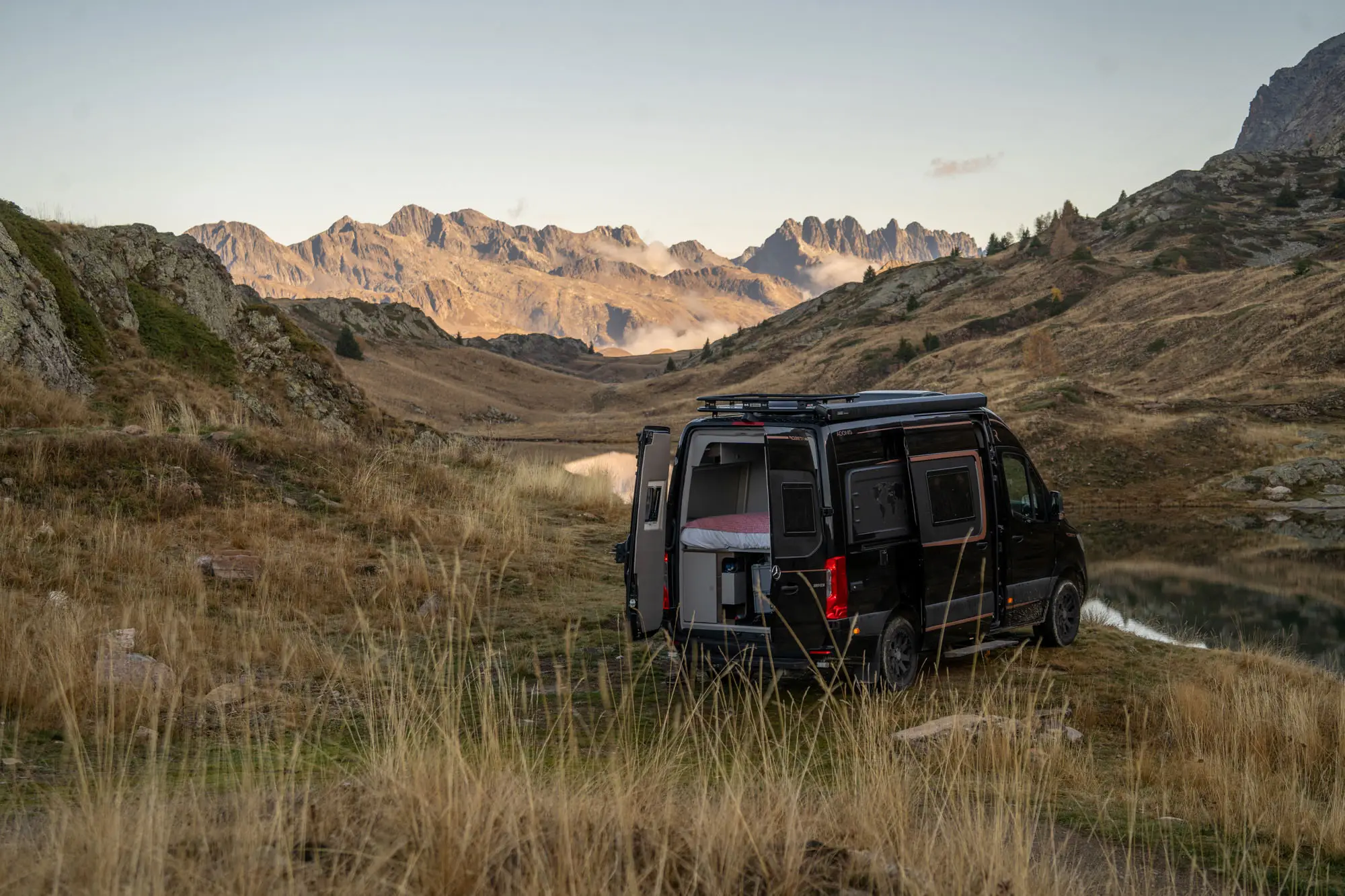 Off-Grid Freedom: The Essential Guide to Wild Camping Etiquette